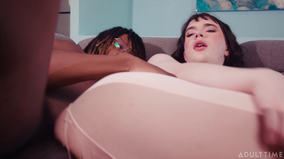 Jade Desire, Nicholas Michaels - Gorgeous Femboy Ballerina Takes It Up The Tutu
